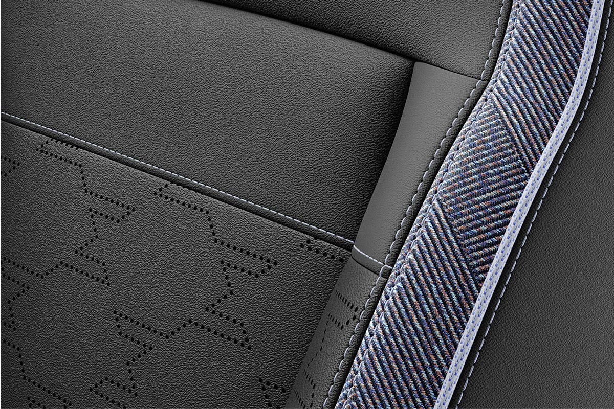 MINI totalmente eléctrico - interior de galería - tapizado de estilo clásico